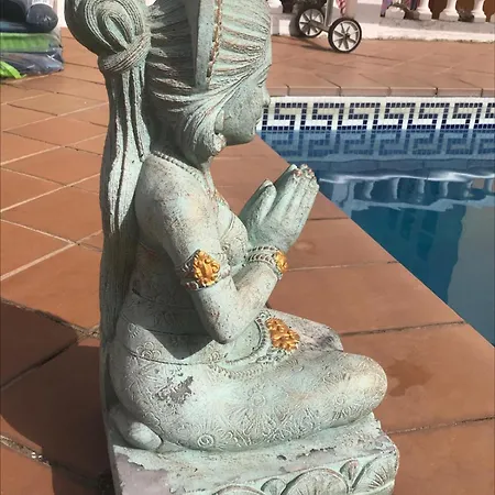 Pura Vida Tenerife 3*